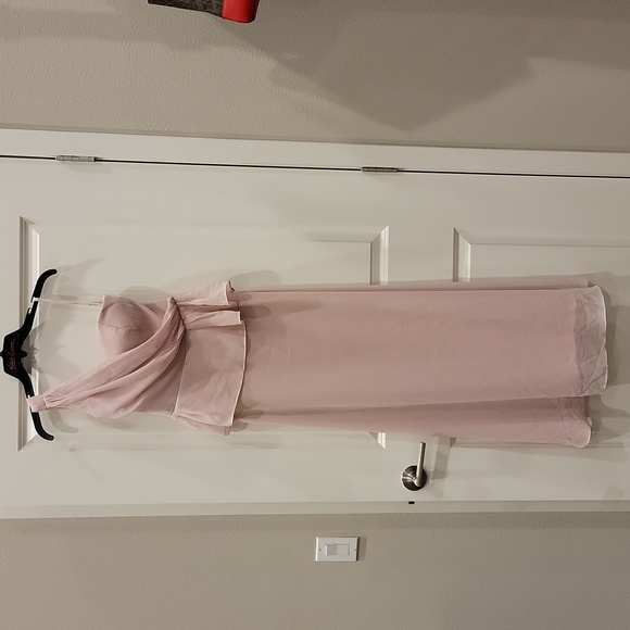 # 15. Formal/Evening Dress. - Picture 1 of 9